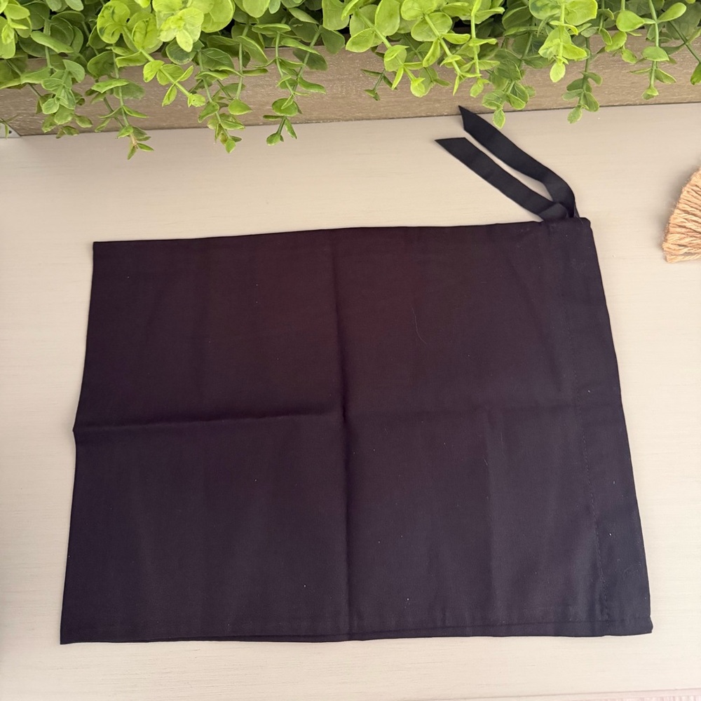 CHANEL Dust Bag - Picture 2 of 6